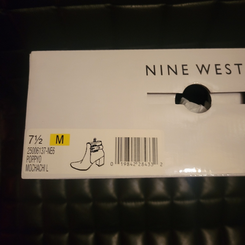Nine West Women's Poppyo Mochachi M Ankle Boots 7.5 - Picture 10 of 10